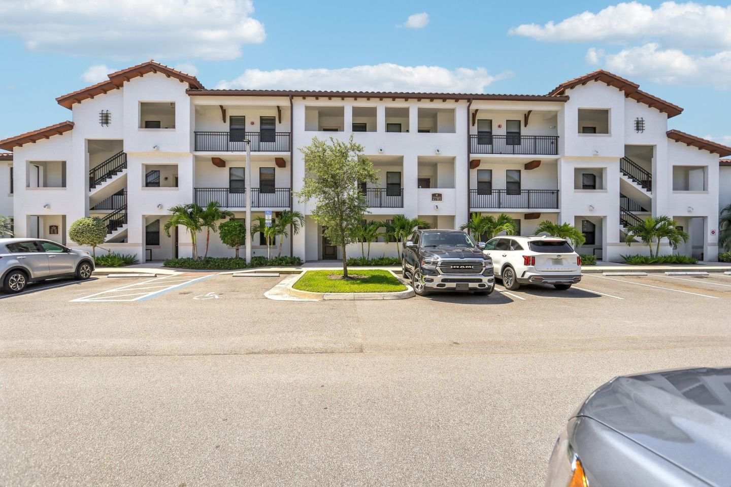 Legacy at Oakwood Landing Image 2