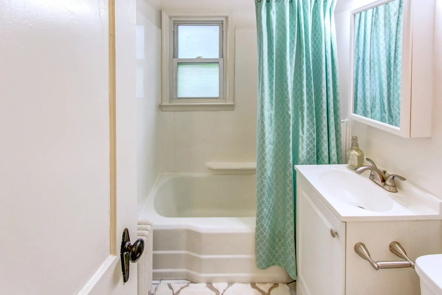 Schuyler Place Image 10