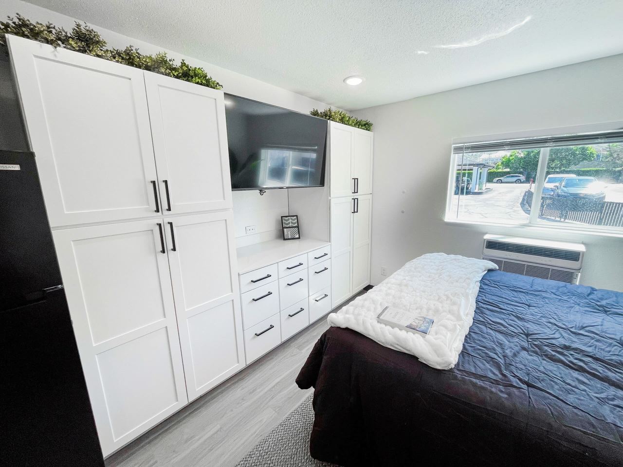 The Freehand Apartments Image 53