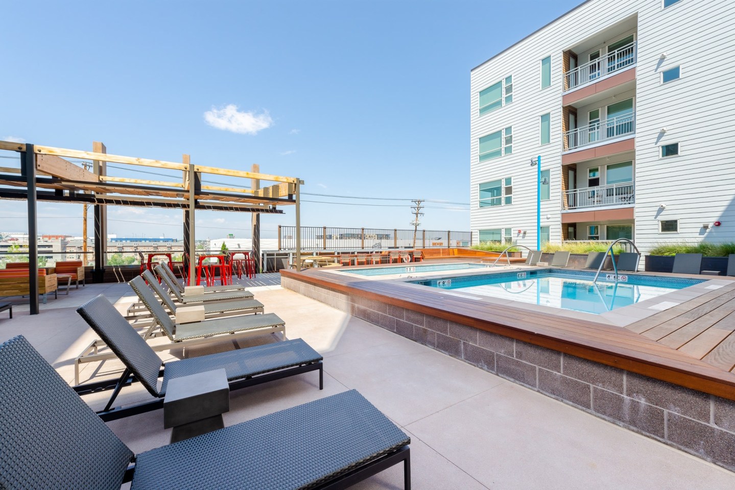 Modera River North Image 18