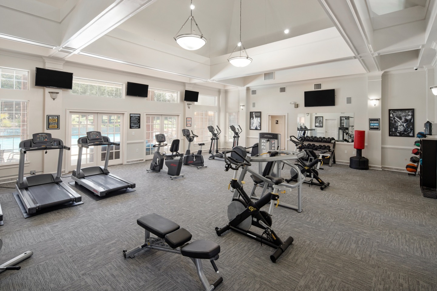 Sturbridge Commons Image 14