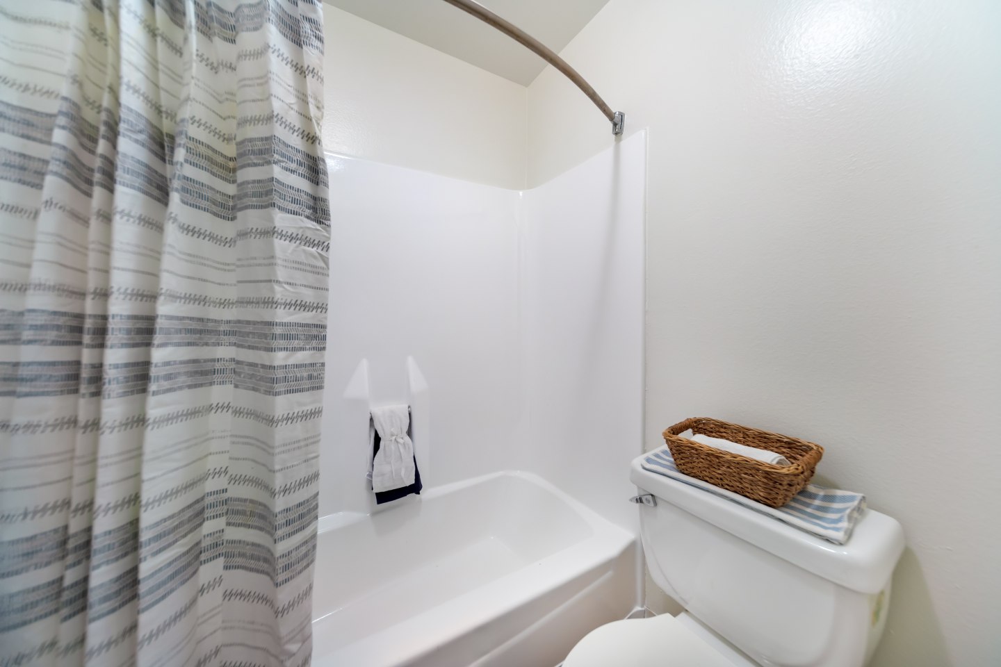 Chatsworth Pointe Image 17