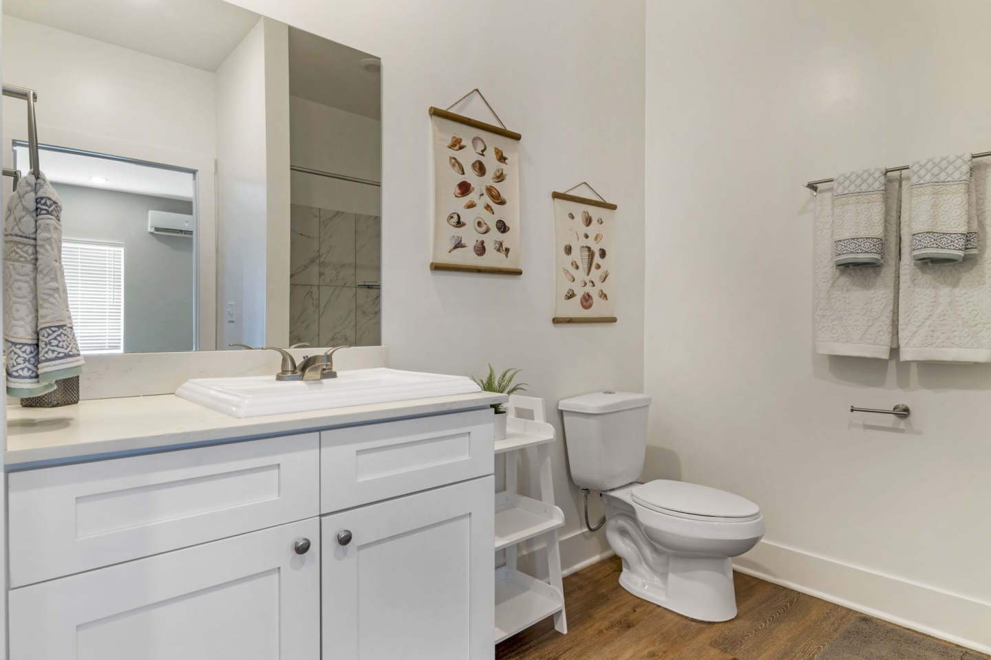 Pointe Grand Apartment Homes Image 18
