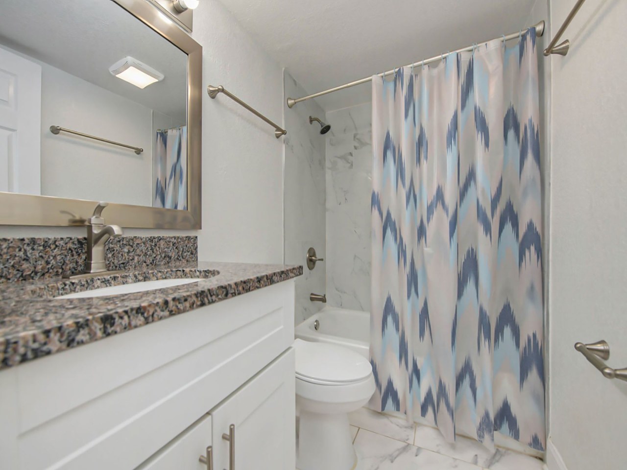Altura Largo Apartments Image 23