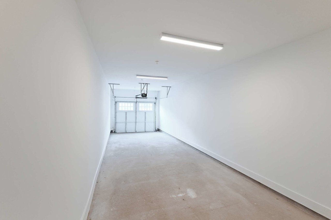 Botanic Luxury Apartments Image 40