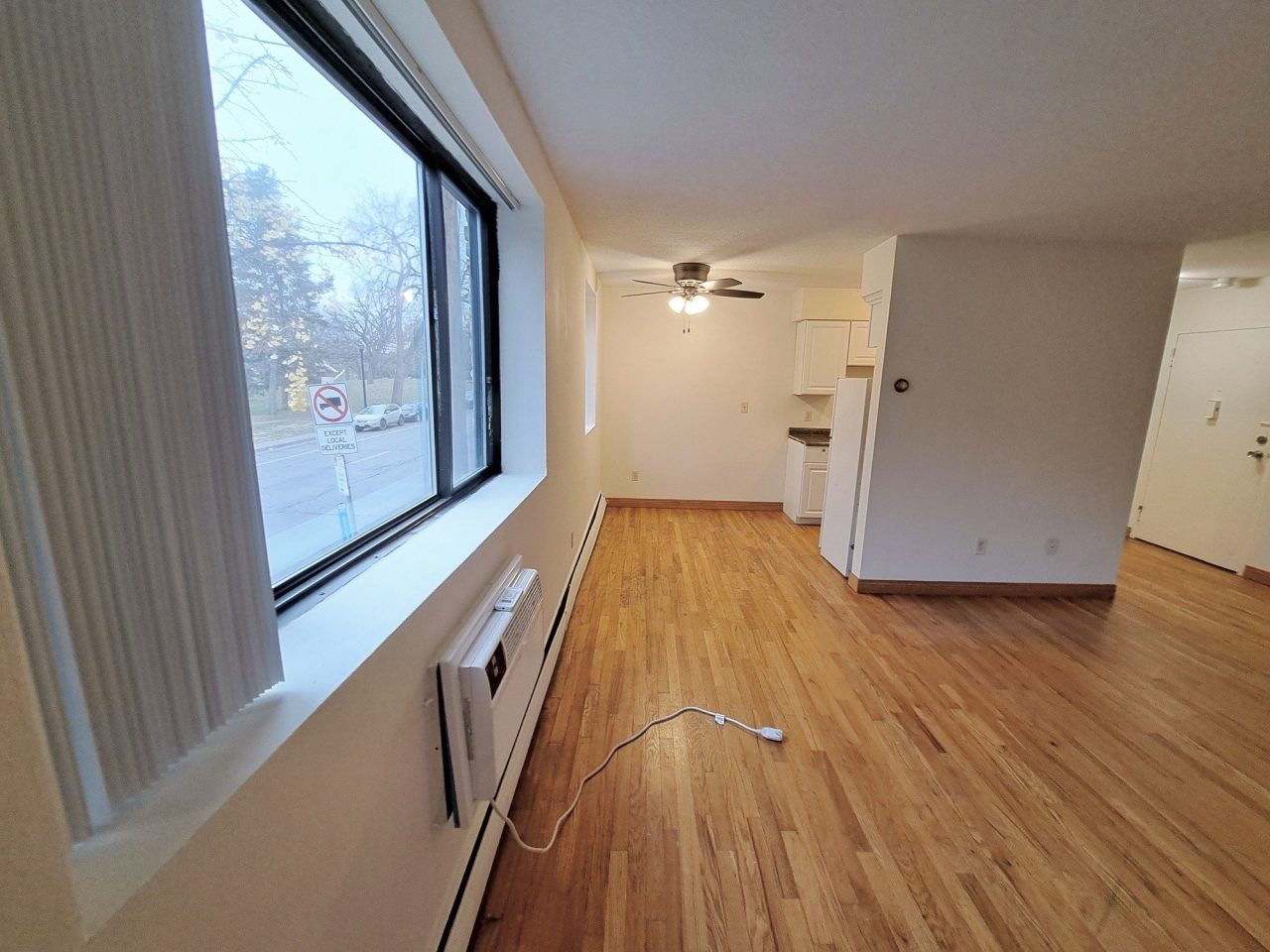 214 Place Apartments Image 29