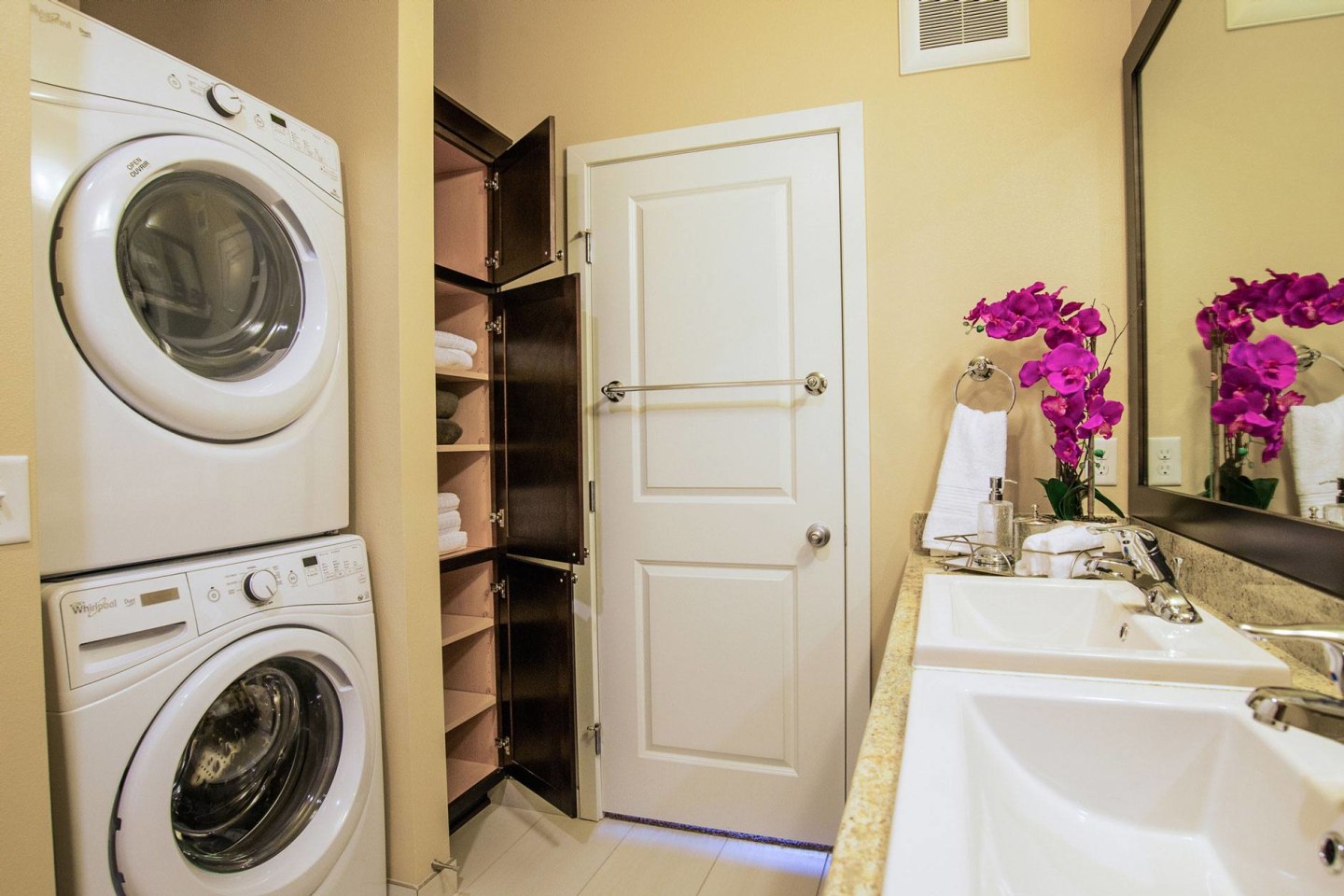 Siena Apartment Homes Image 7