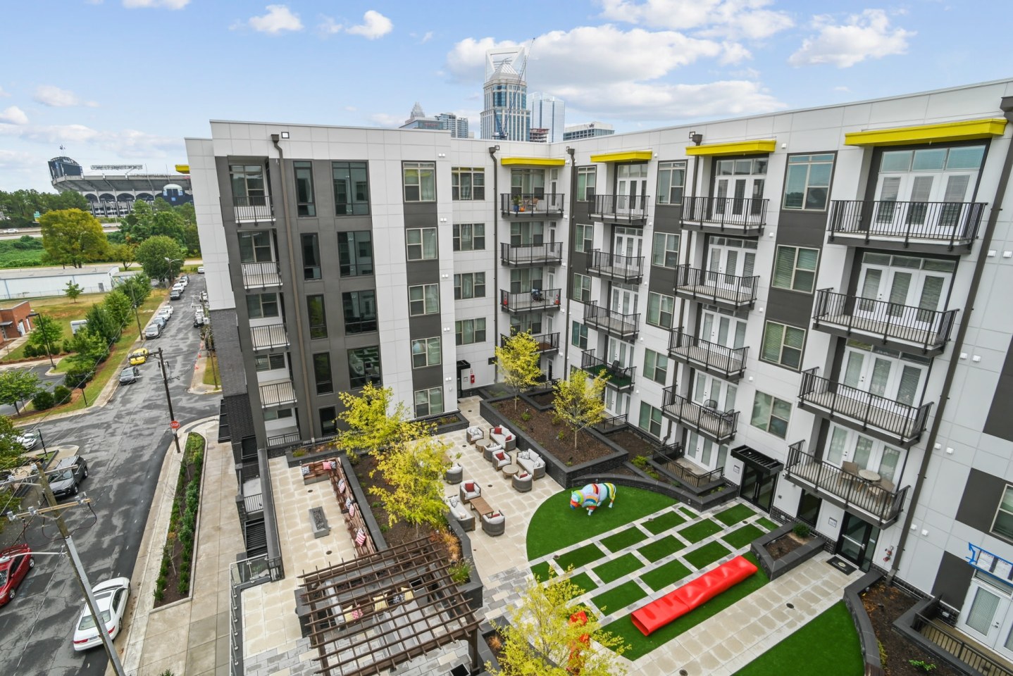 Link Apartments Mint Street Image 19
