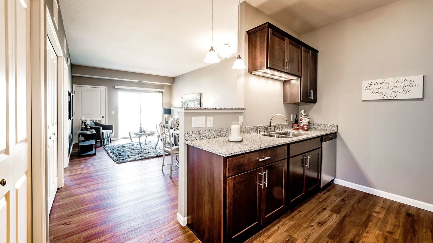 Gateway Green Apartments Image 3