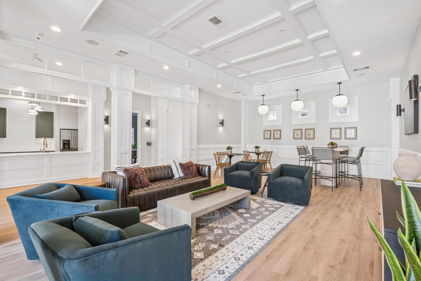 The Lodge at Southpoint Image 15