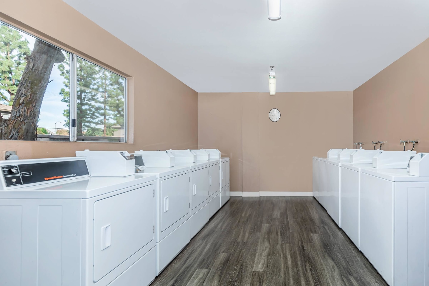 Pinecrest Apartment Homes Image 10