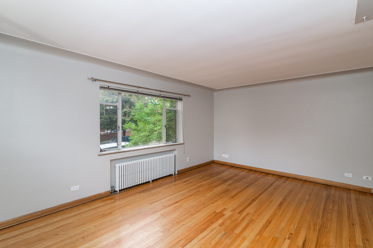Eastview Apartments Image 2