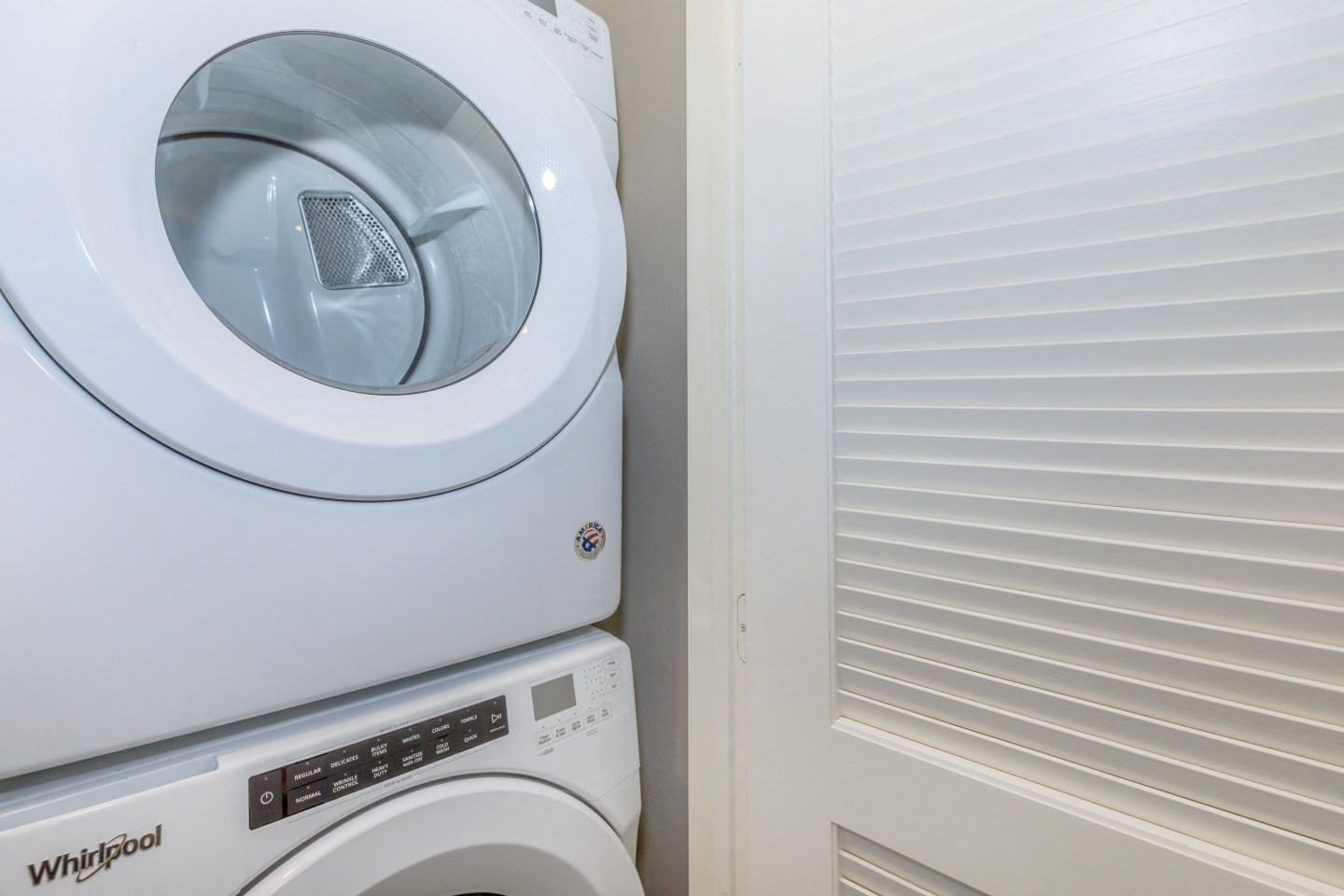 Los Alamitos Luxury Apartments Image 3