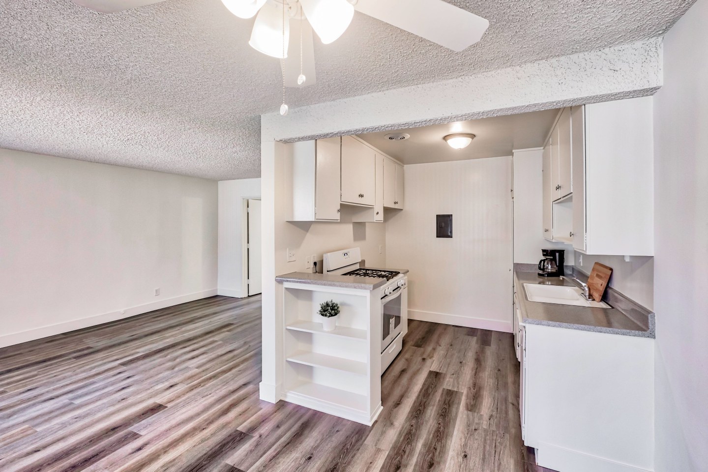 Sunland Park Apartments Image 10