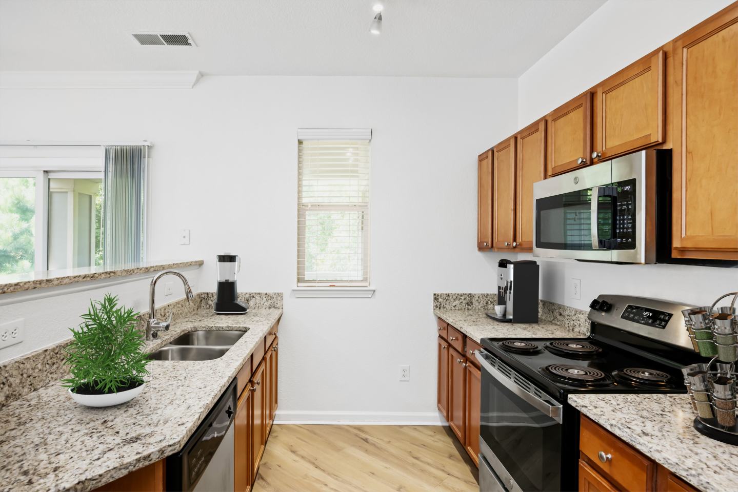 Greystone at Widewaters Image 54