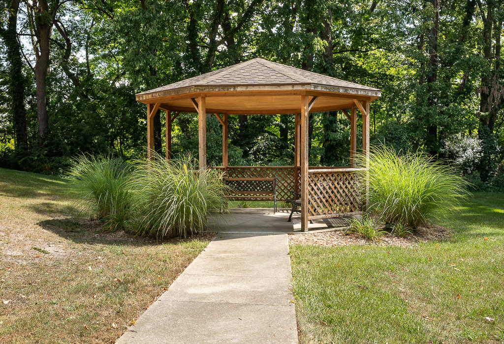 Cambridge Square Grand Rapids Image 7