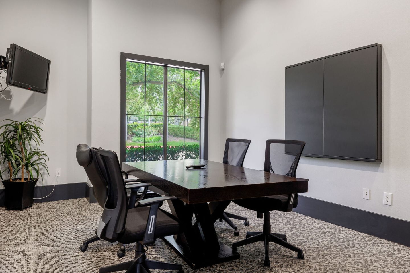 Lantana Hills Image 18