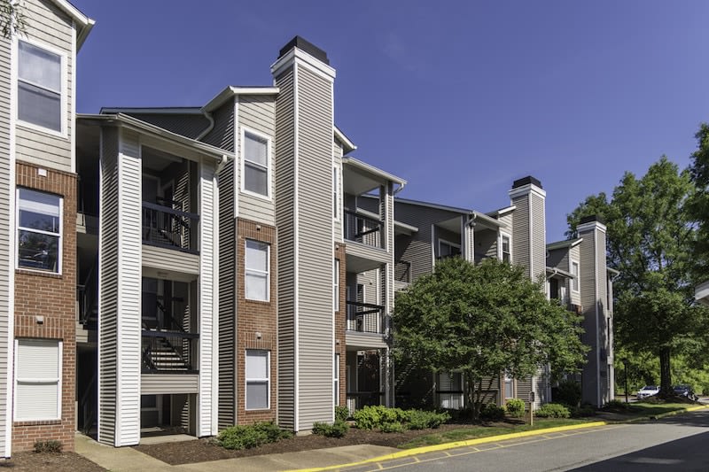 Signature Place Image 33
