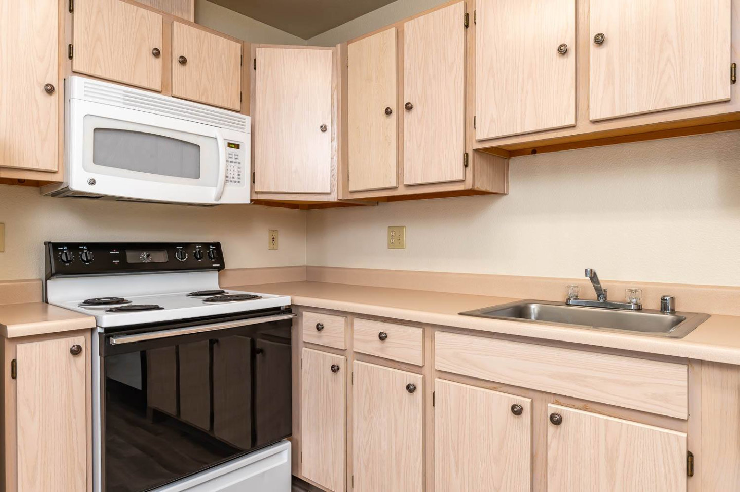 Desertbrook Apartments Image 34
