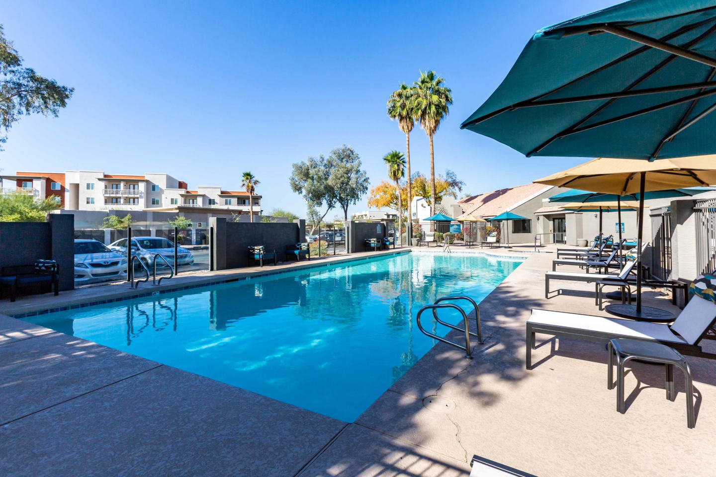 Avana Chandler Image 10