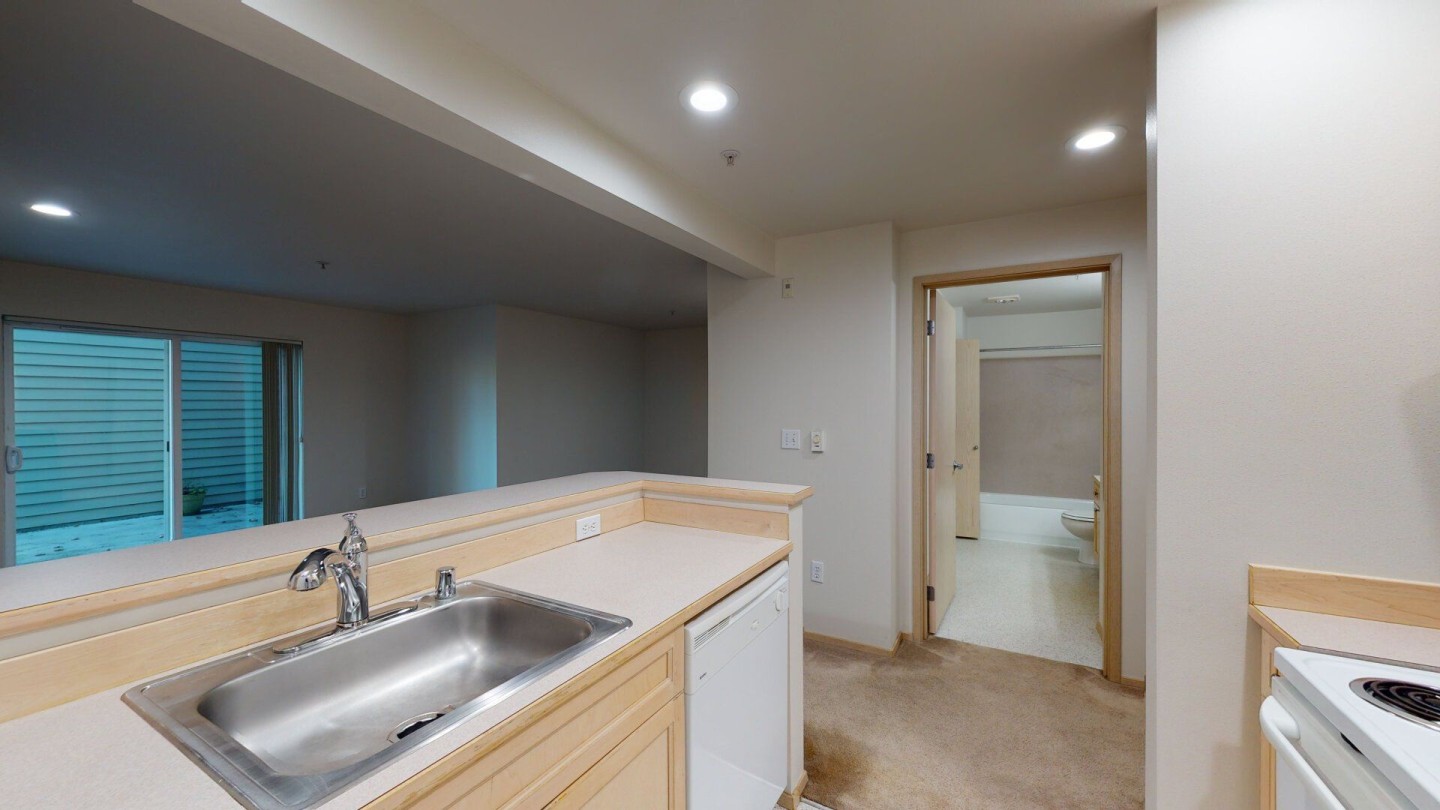 Ravenna Park Place Image 31
