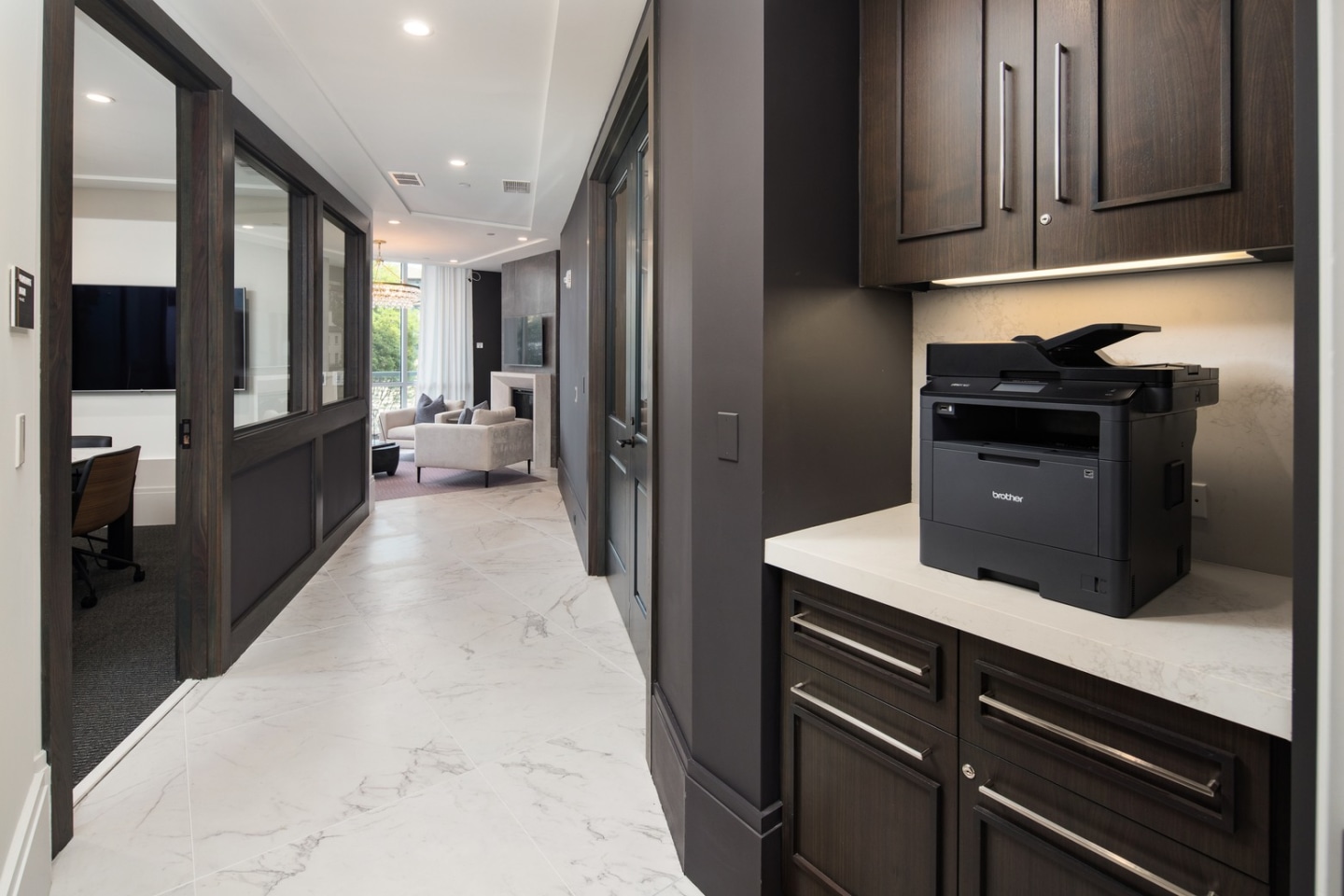 The Huntley Luxury Apartments Image 9