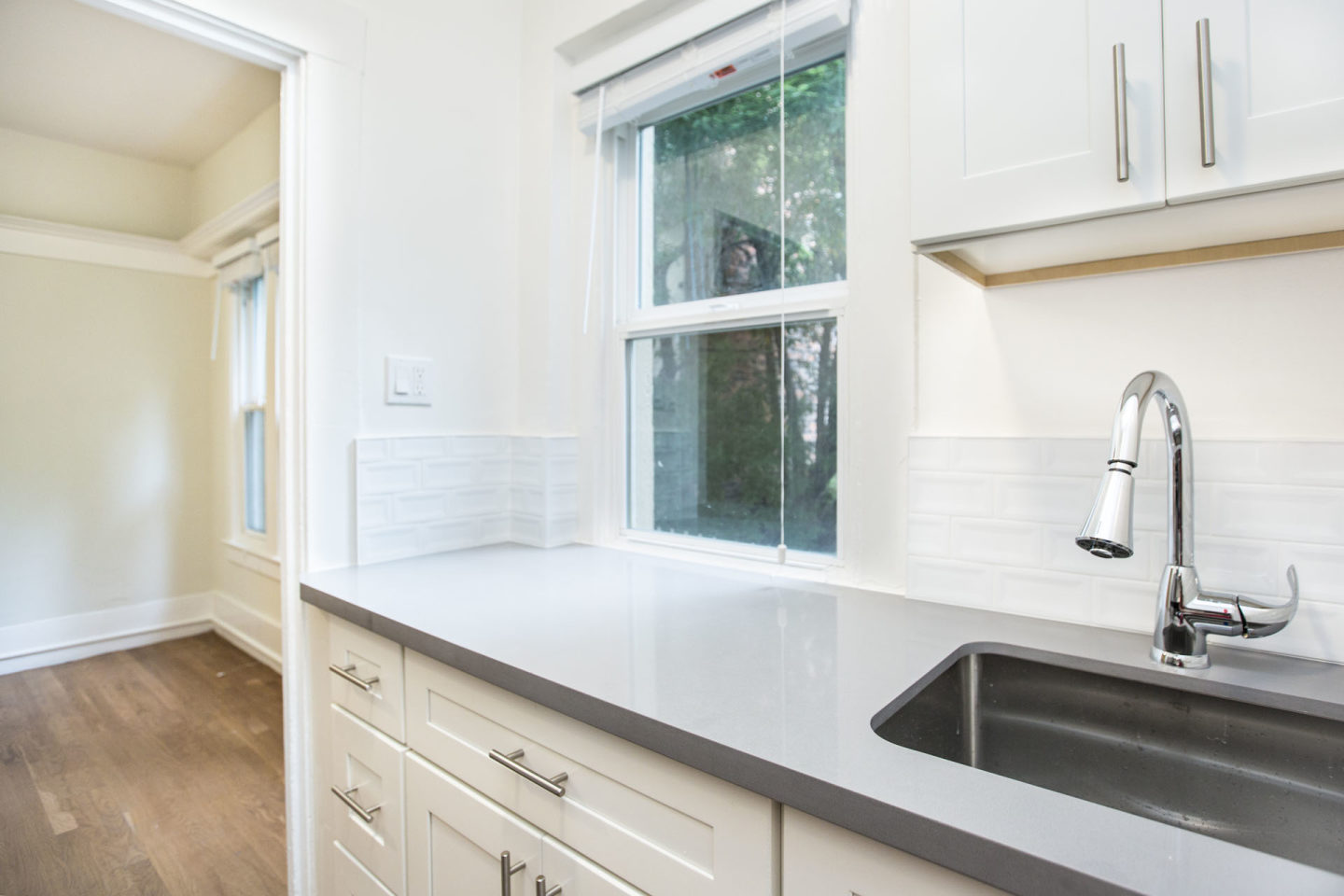 1025 Post Apartments Image 13