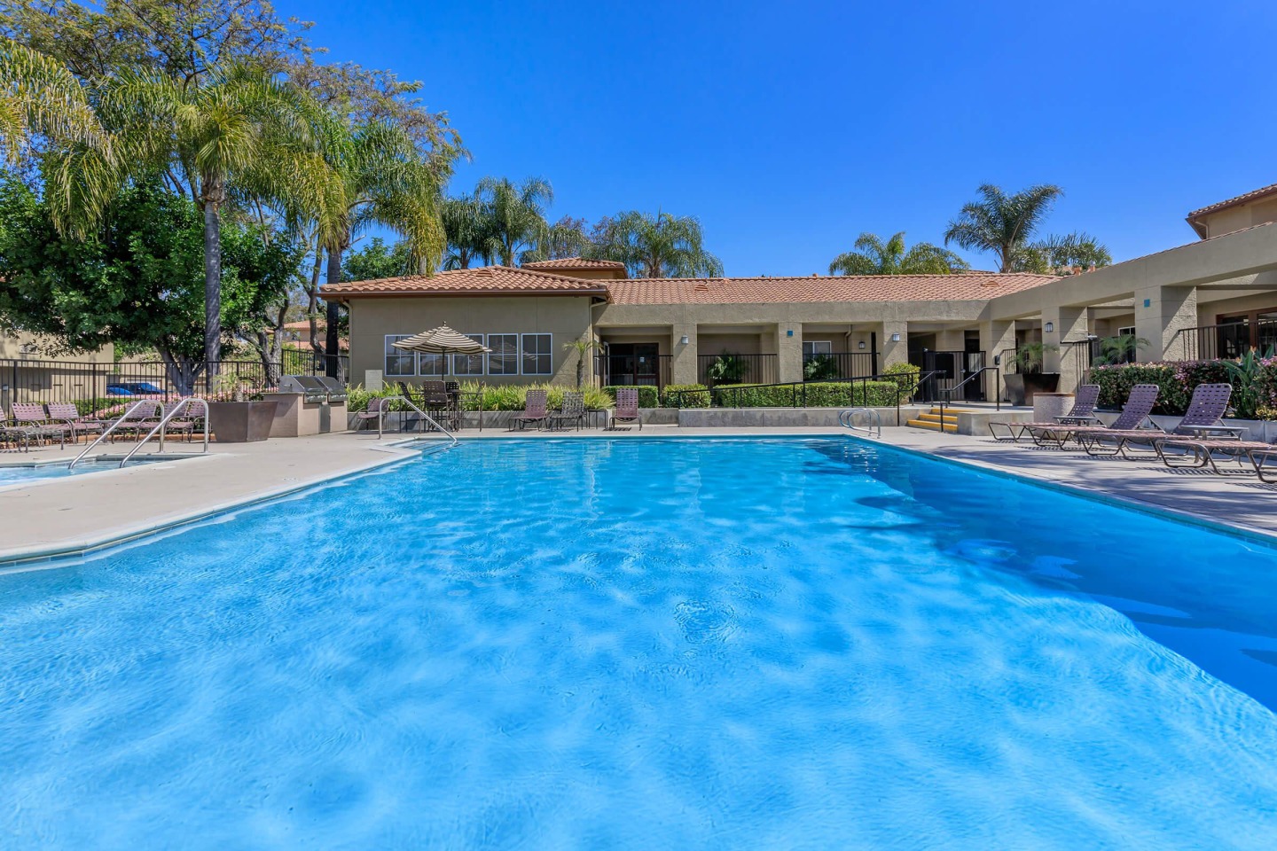 Villas Antonio Apartment Homes Image 1
