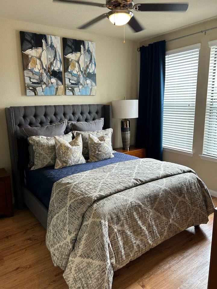 Queenston Manor Image 3