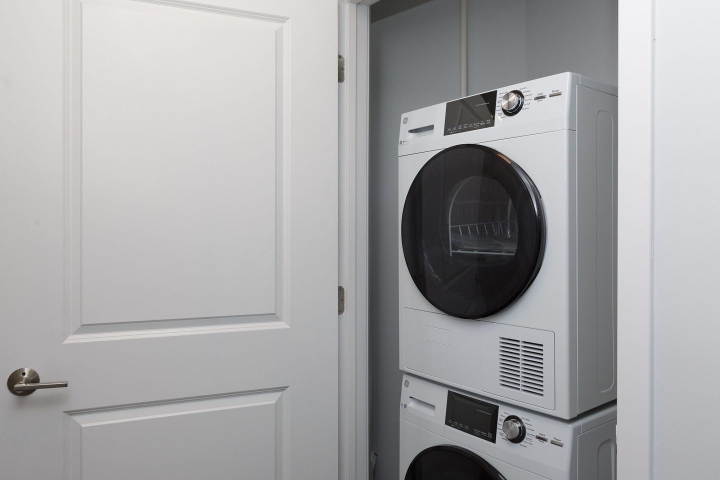 Metro Place Apartments Image 10