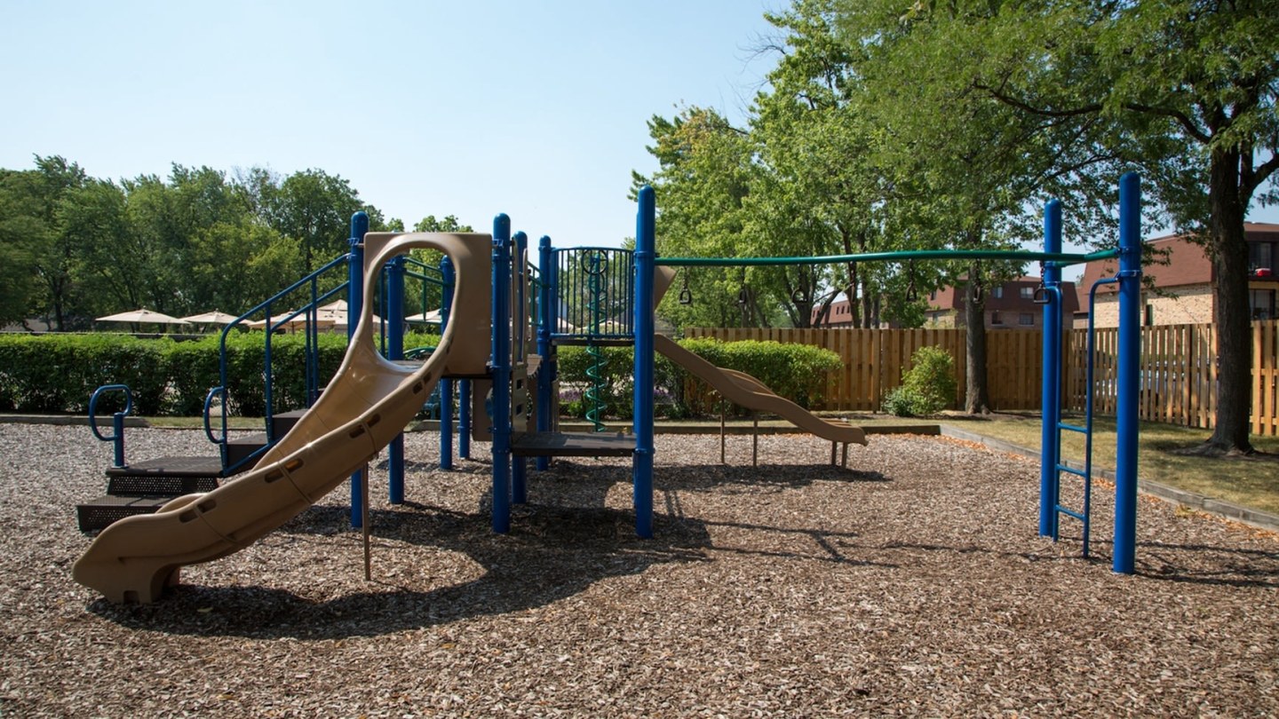 Glen Oaks Commons Image 19