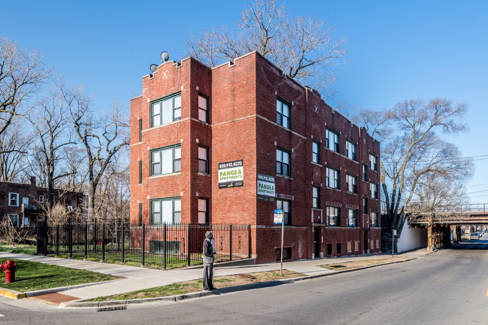 543 W 74th St Image 20
