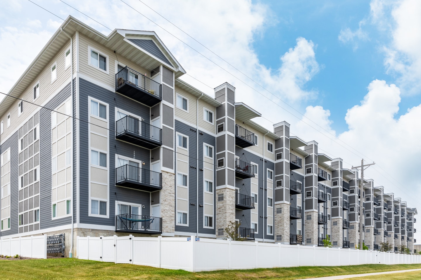 East Gate Apartments Image 28