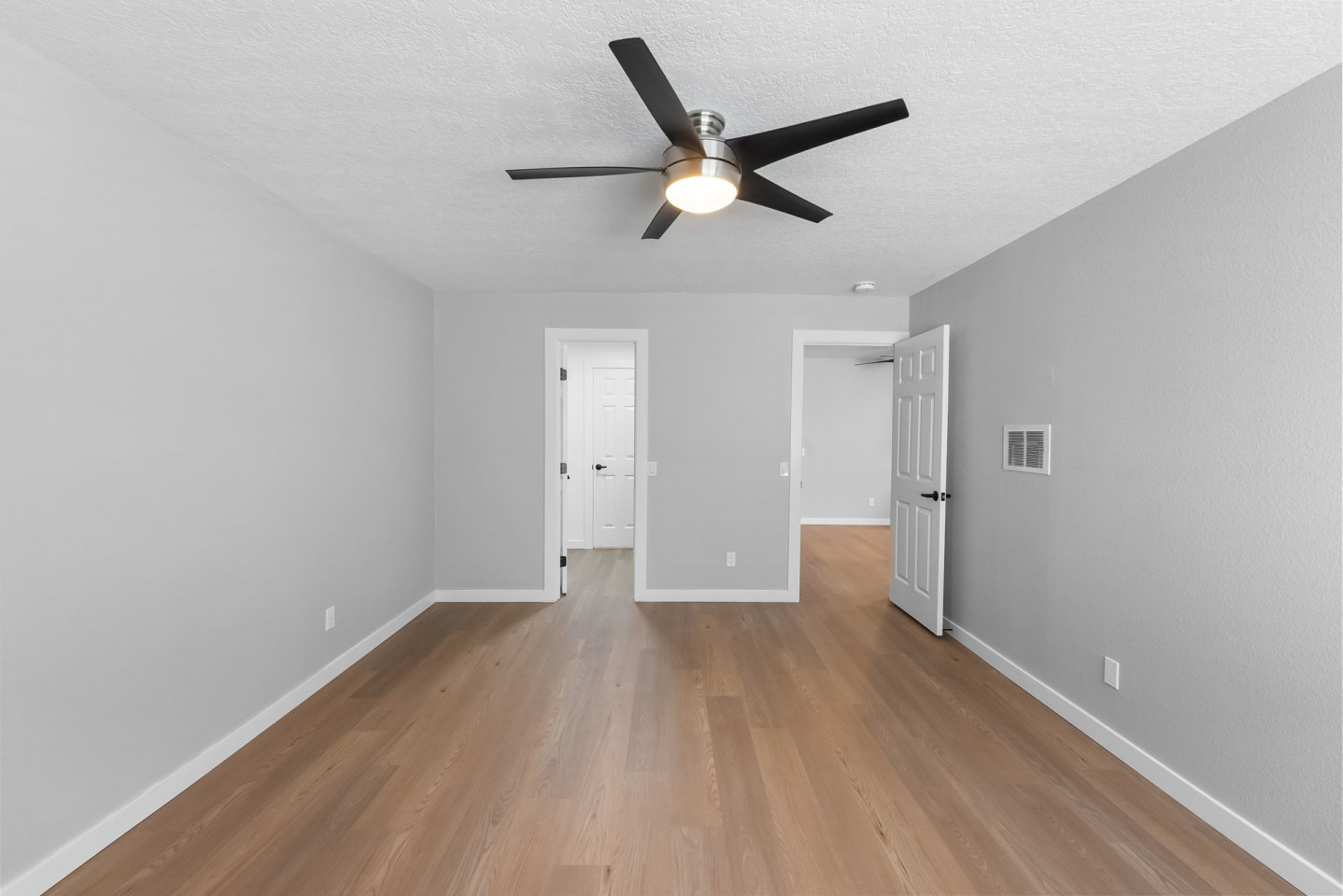 The 5800 Apartment Homes Image 42