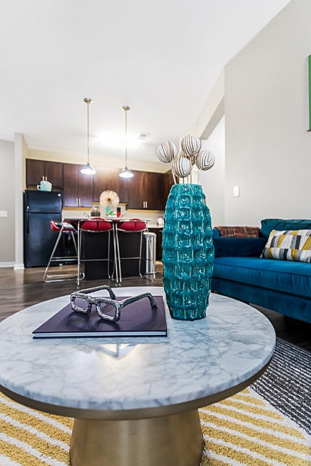 AMP Luxury Apartments Image 9