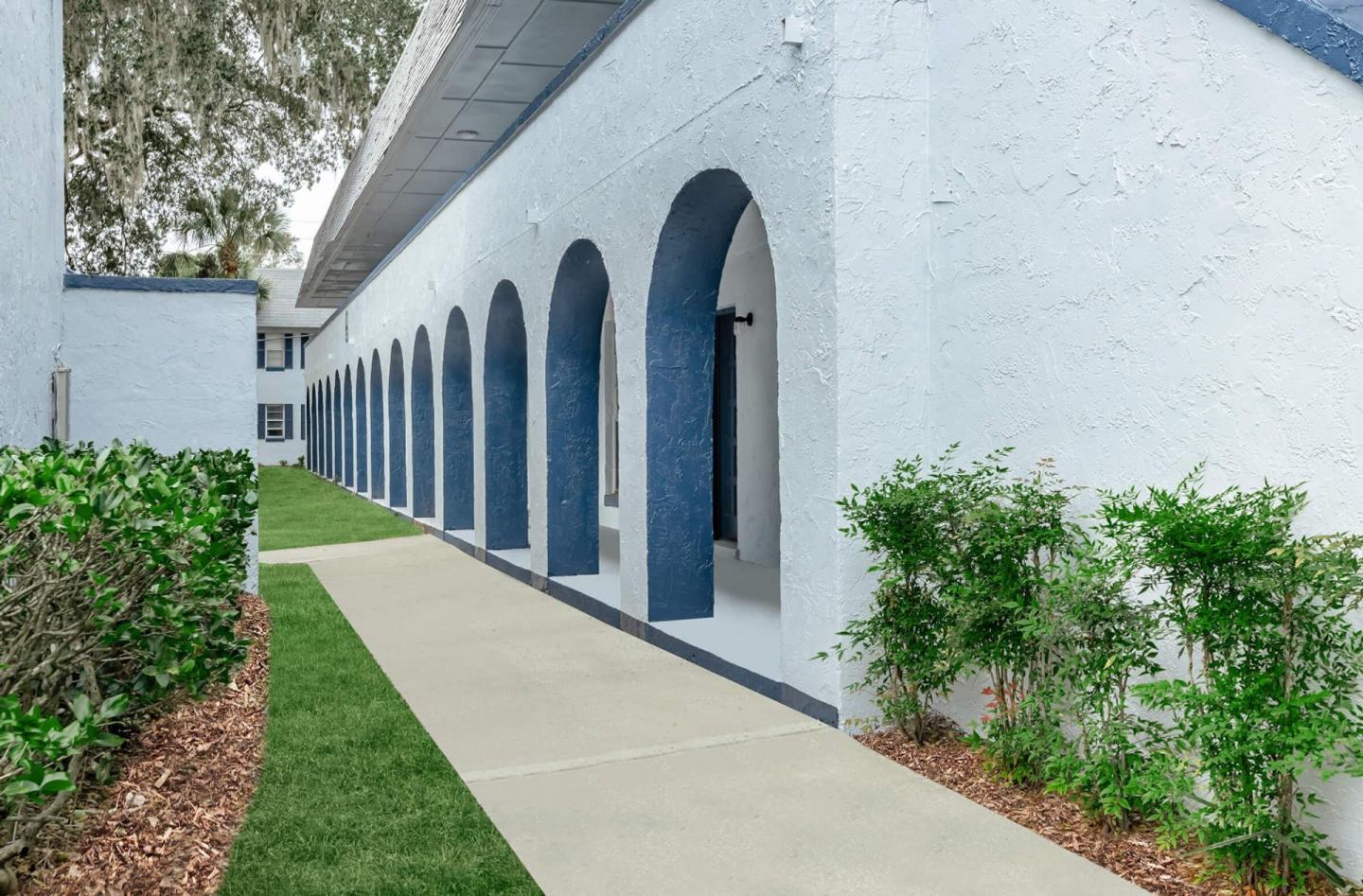 Park Village Apartments Image 10