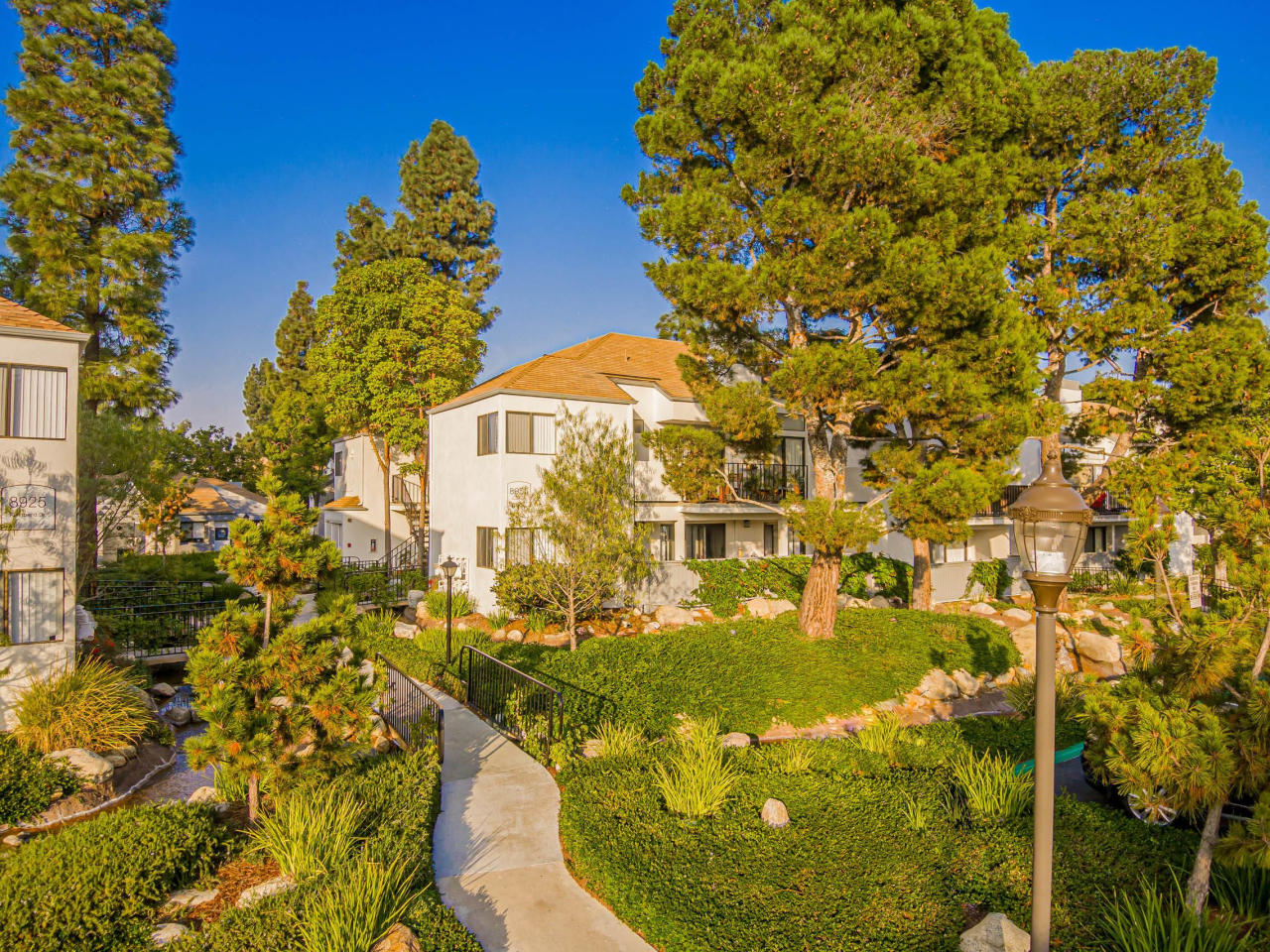 Sendero Huntington Beach Image 29