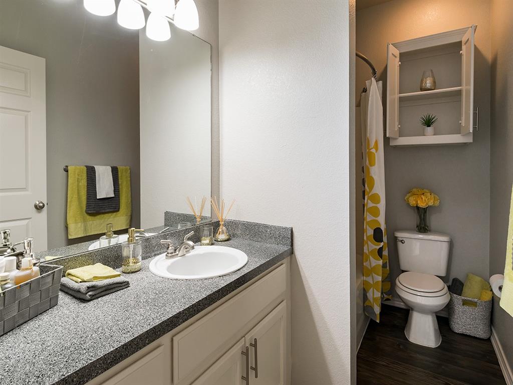 Residences at Holly Oaks Image 8