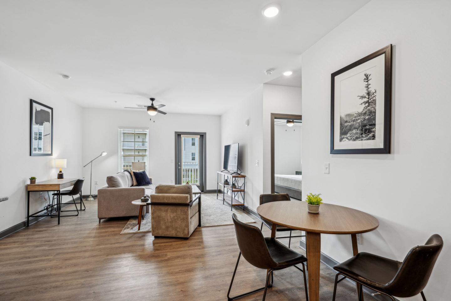 The Leo - 55+ Active Adult Apartment Homes Image 12