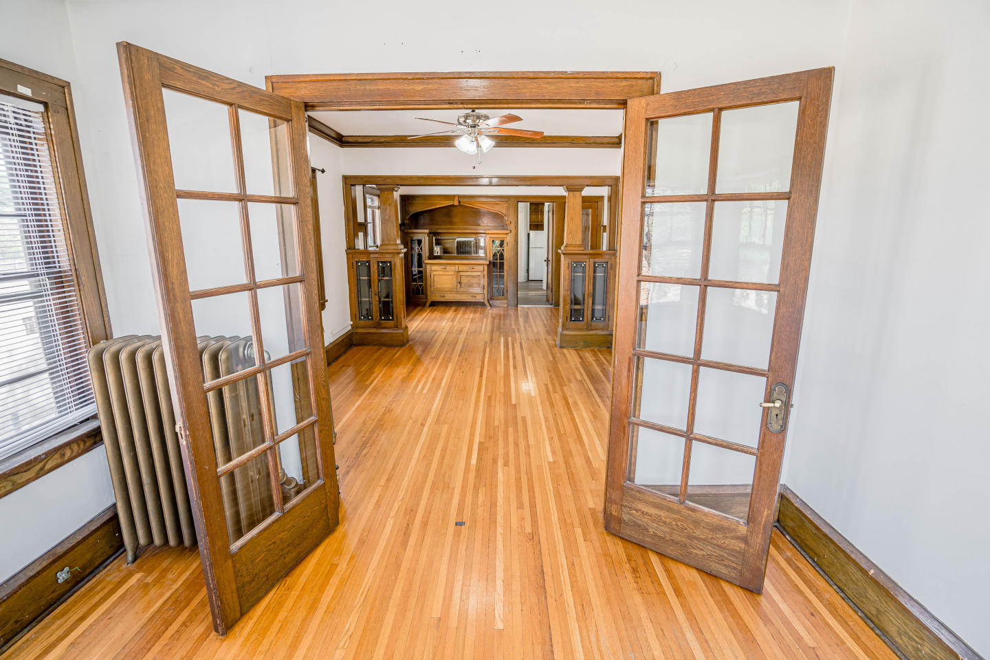 990 Grand Avenue Image 3