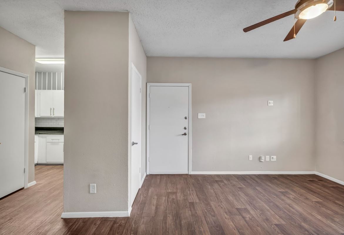 Enclave Image 9