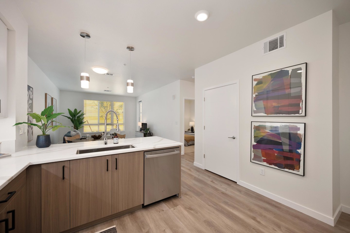 Halcyon Apartments Image 73