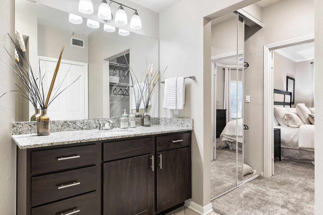 Somerset Townhomes Image 10