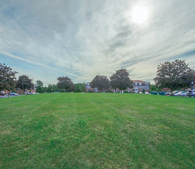 Knollcrest Village Image 10