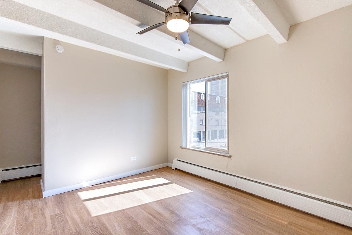 950 Lafayette Image 14