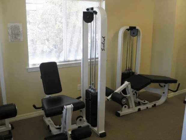 Desert Willow Apartments - Affordable Image 4