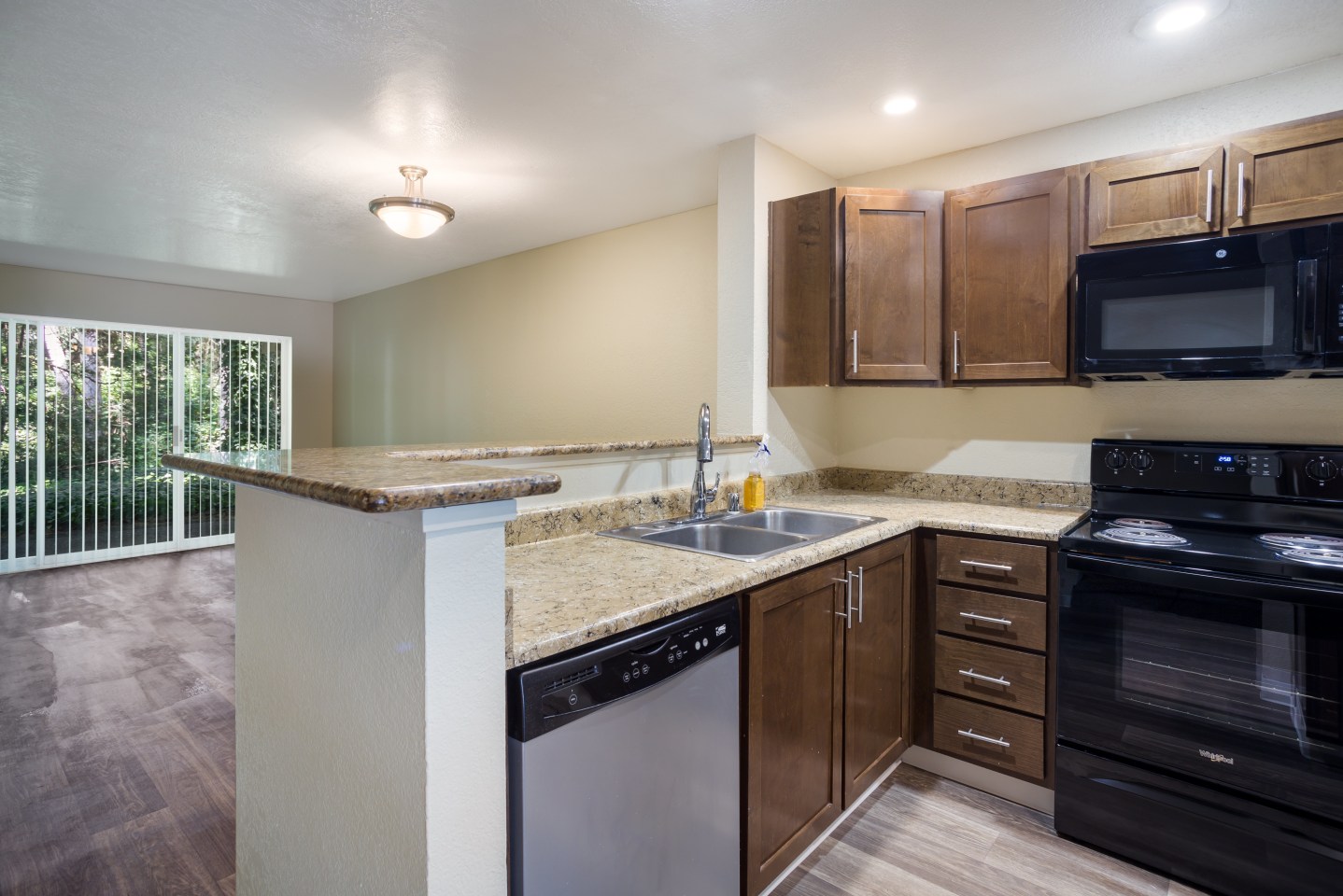 Arcadia Townhomes Image 4