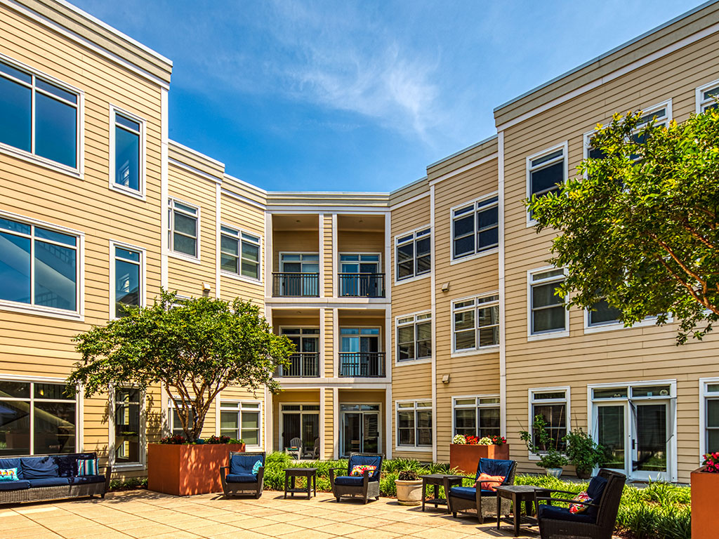 The Chapman at Peninsula Town Center Image 36
