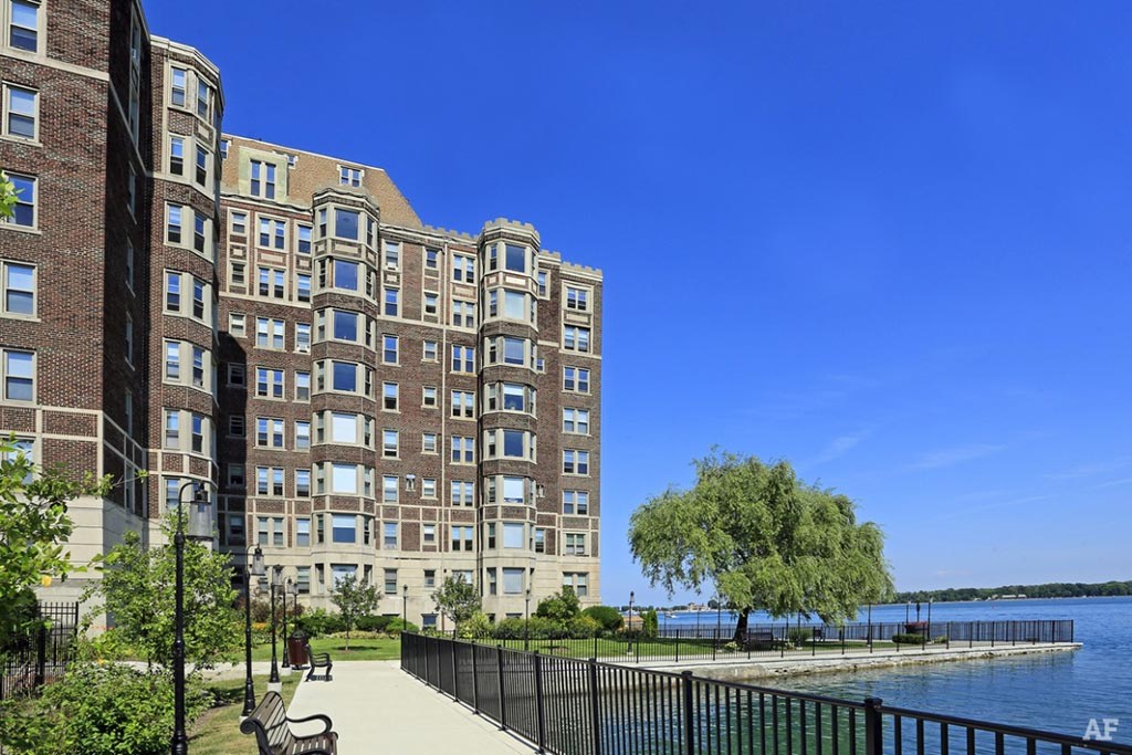 Alden Towers Image 16
