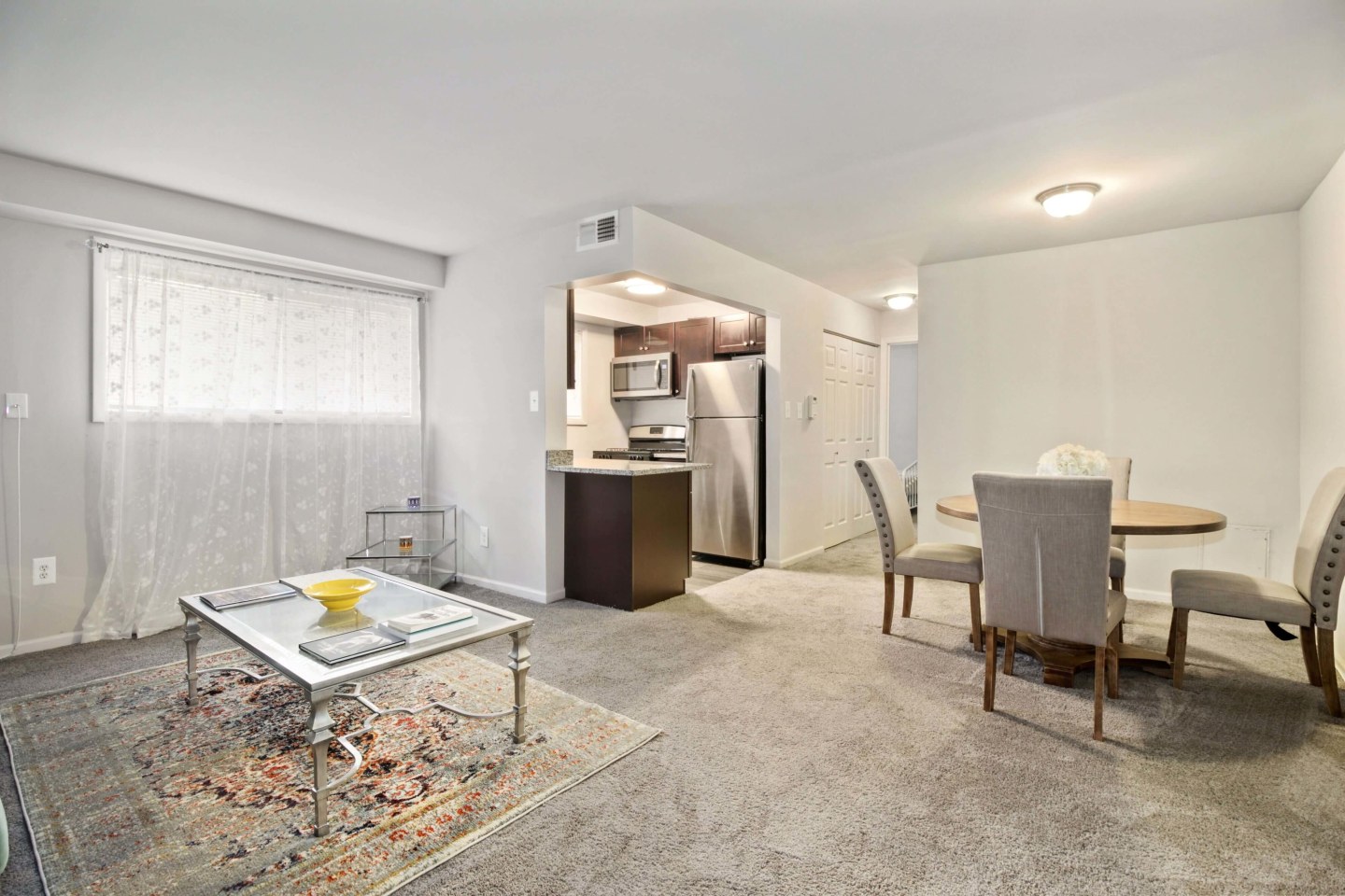 Rock Glen Apartments Image 6